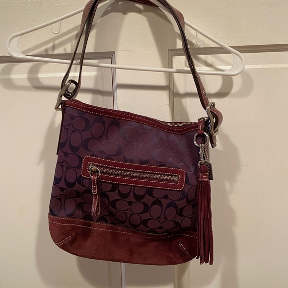 Coach Handbags - Vintage purple Coach bag